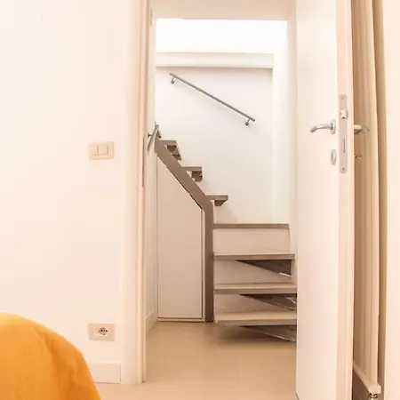 Apartament Indipendente Su Due Livelli