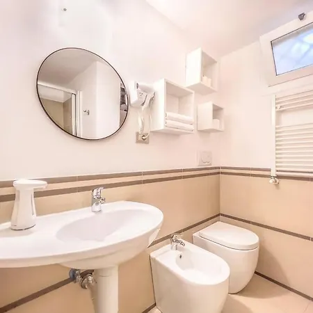 Indipendente Su Due Livelli *